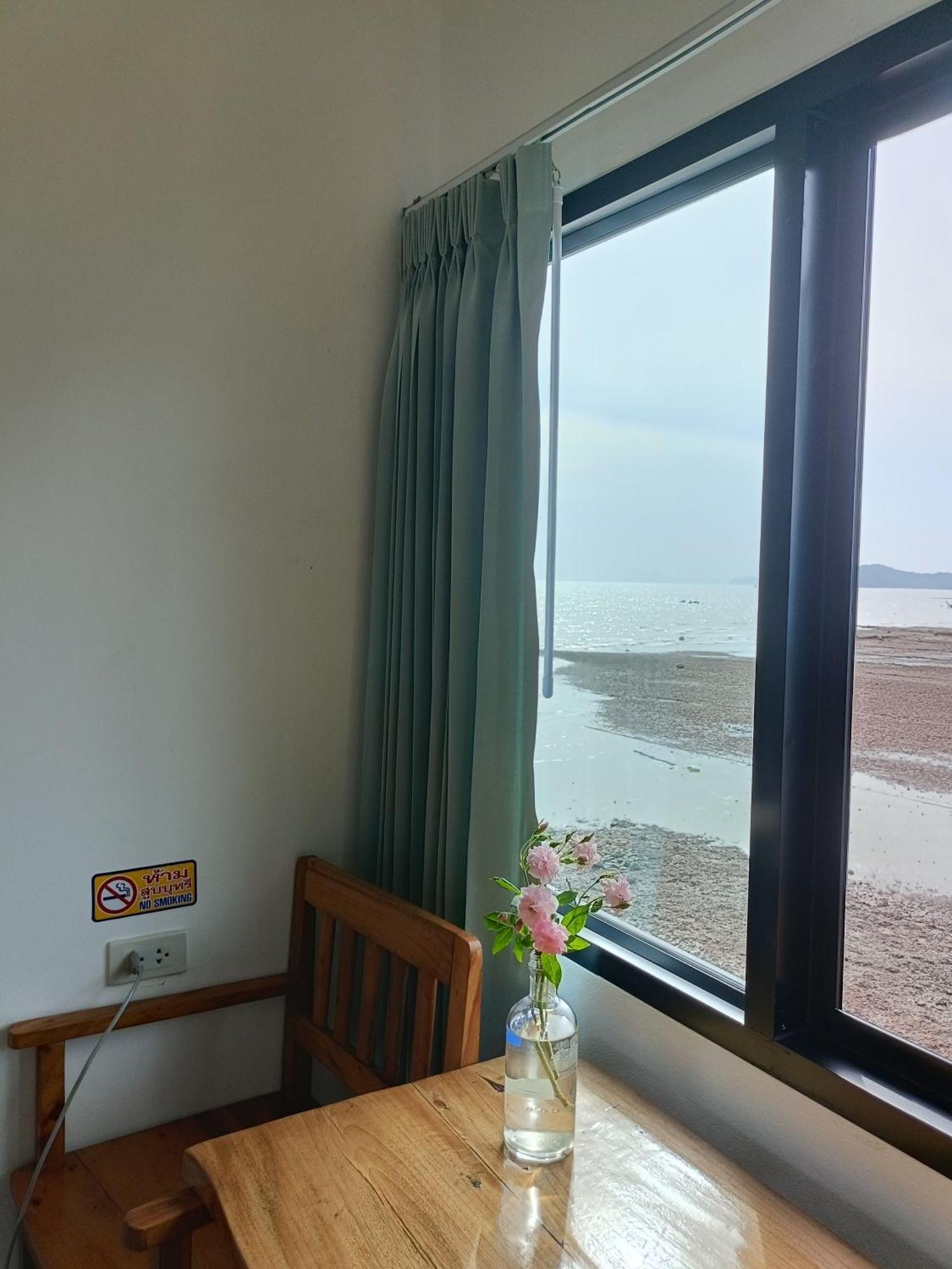 Апартаменти Poohry Seaview Ко-Ланта Екстер'єр фото